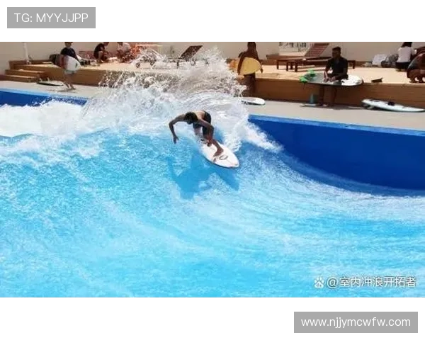 零基础也能轻松上手的海浪冲浪教学全攻略带你掌握平衡与技巧